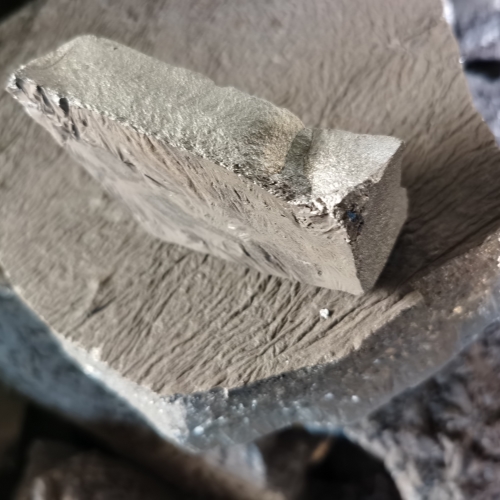 新疆重介质生产厂家