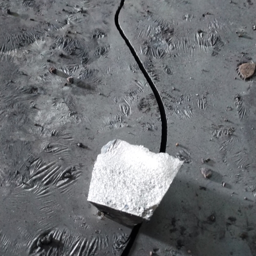 新疆重介质硅铁