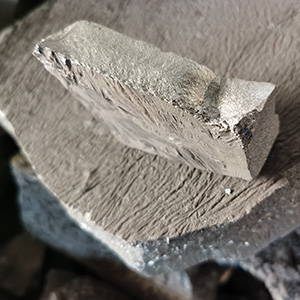 新疆采购重介质硅铁